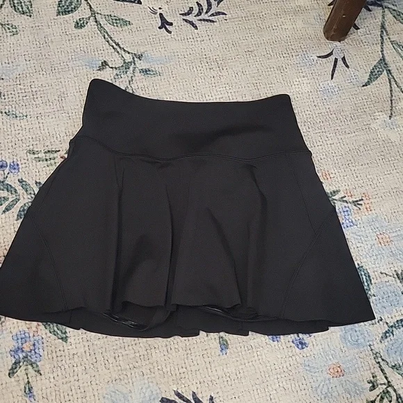 Athleta Ace Tennis Skort 13.5" Black - Picture 5 of 6